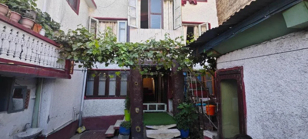 The guest house courtyard